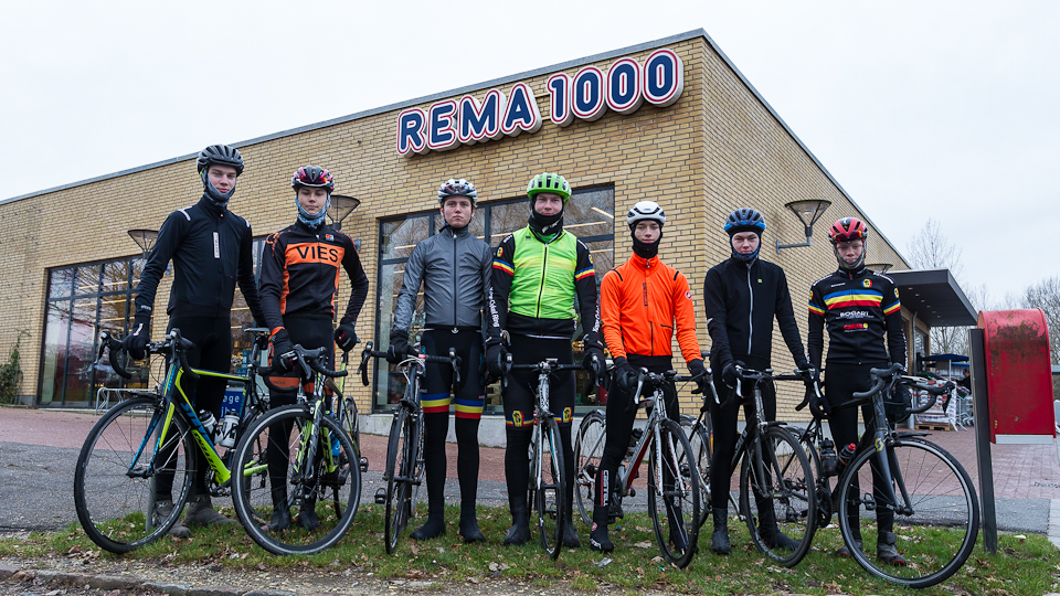 REMA 1000 i Vemmedrup –  En vigtig sponsor for teamet.