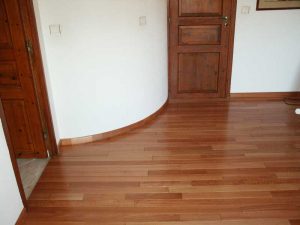 parquet bois aigues mortes gard