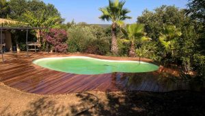 terrasse bois piscine aigues vives