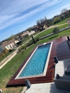 terrasse bois piscine gard