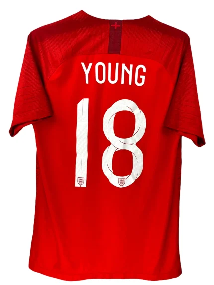 2014, England, Udebane #18 Young (Fremragende) Medium