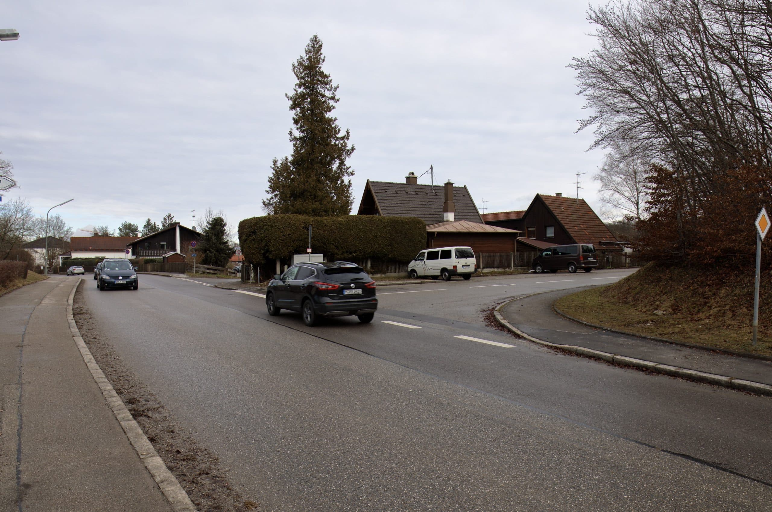 Autoverkehr in Steinebach