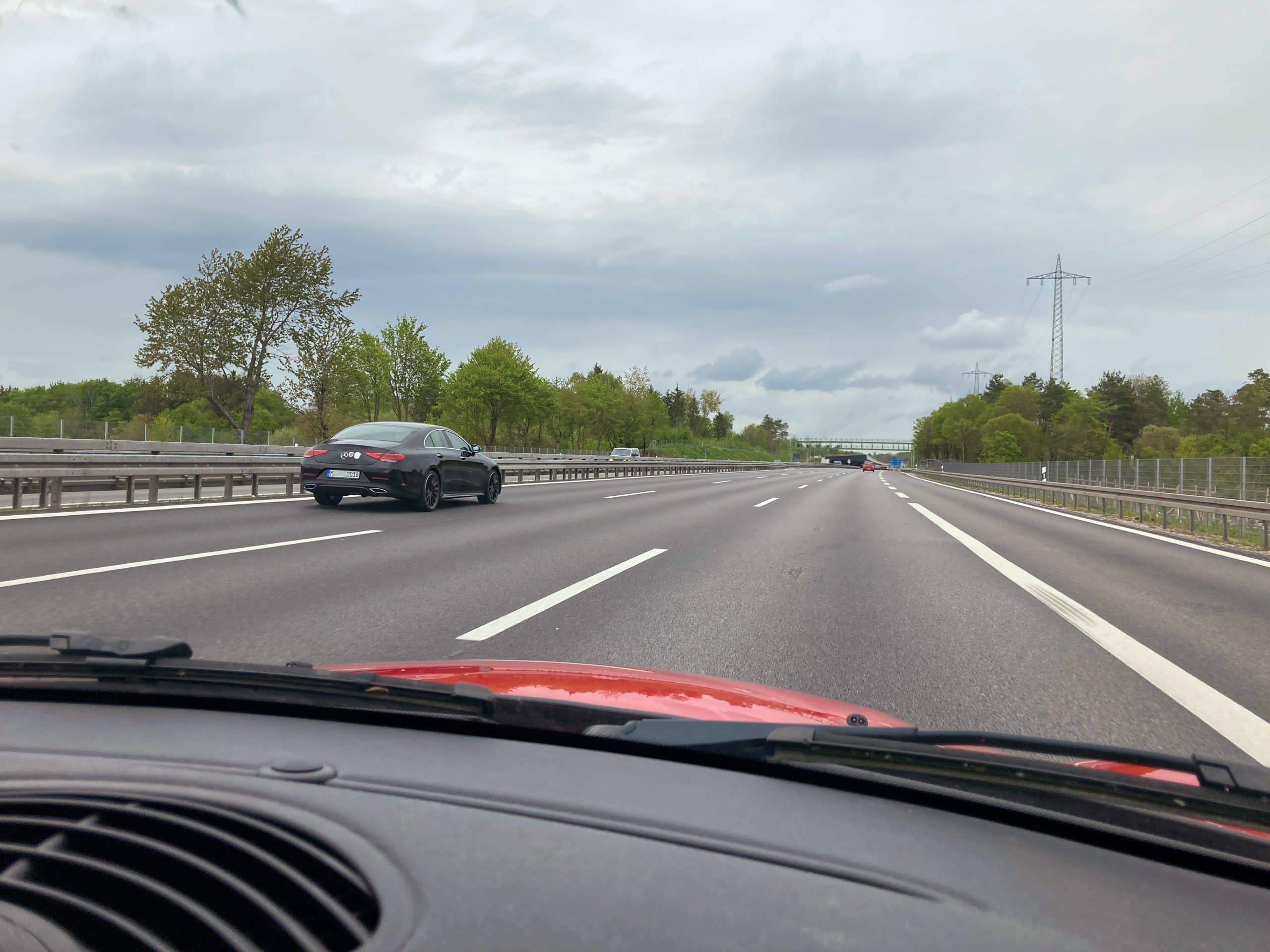 Autobahn-9784